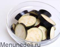 How to cook eggplants with zucchini in the oven