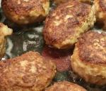 Step-by-step recipe for minced meat balls with gravy